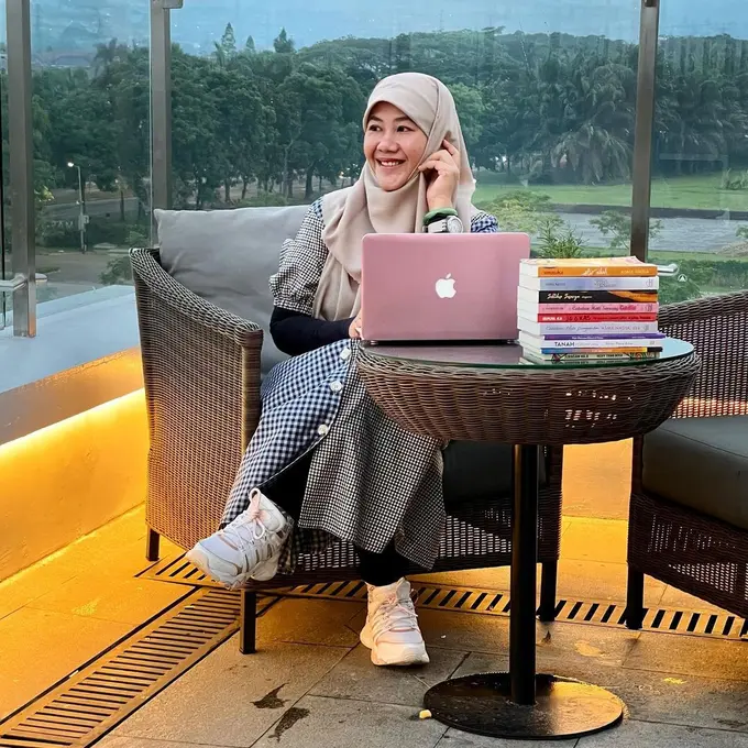 Asma Nadia. (Foto: Foto: Dok. Instagram @asmanadia)