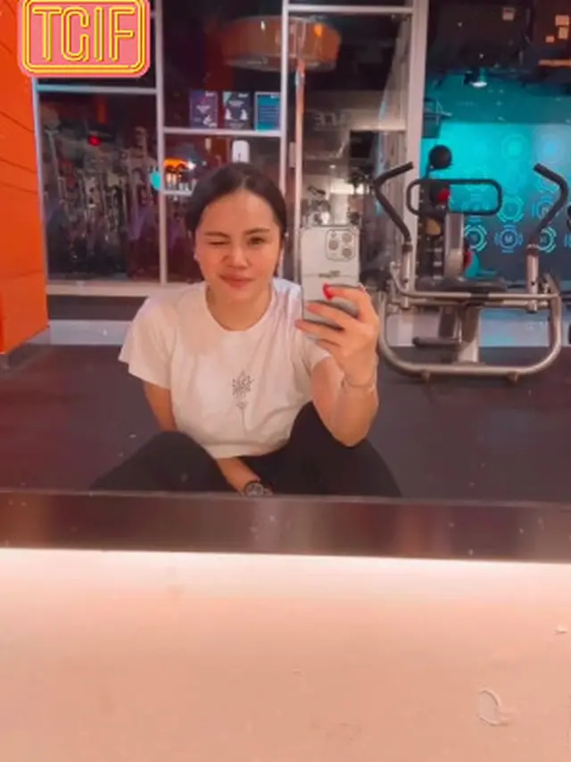 Makin Bugar, Ini 6 Momen Mawar AFI Olahraga Nge-gym