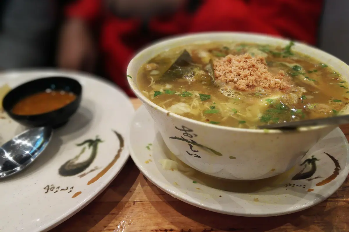 Soto ayam ala warung makan 'Ria Penyet' di South Melbourne, Australia. (Liputan6.com/Tanti Yulianingsih)