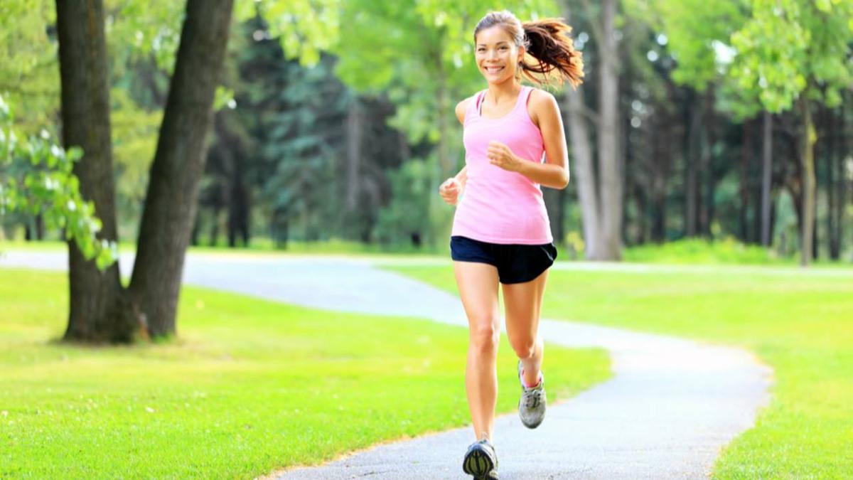 Workout Makin Nyaman, Ini Celana Pendek Olahraga Wanita yang Patut Dicoba