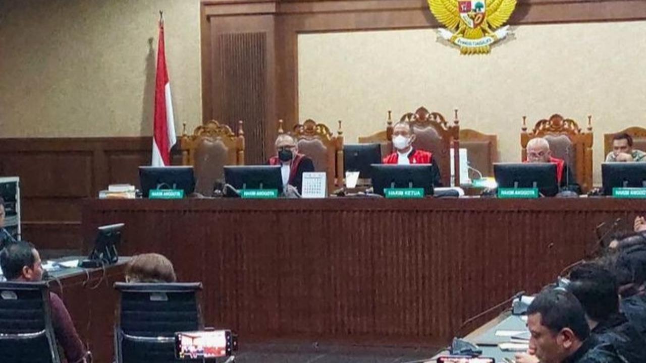 Terbongkar Pertemuan Hasto dan Wahyu Setiawan saat Rekapitulasi Hasil Pileg, Upaya Loloskan Harun Masiku?