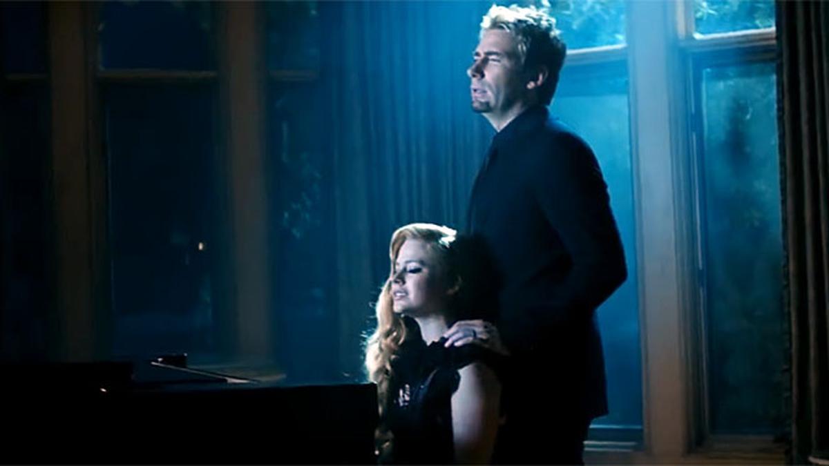 [VIDEO] Duet Avril Lavigne Bersama Sang Suami Ada di Hati Penikmat