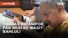 Nama Ahmed Al-Kaf seketika menjadi sorotan di seluruh dunia usai kepemimpinannya yang kontroversial sebagai wasit Kualifikasi Piala Dunia 2026 zona Asia. Pengadil asal Oman itu menuai kecaman pendukung Indonesia. Pak Muh tak dapat menyembunyikan rasa...