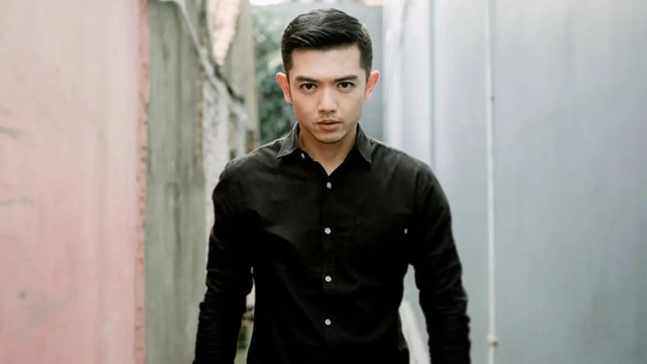 Lebih Nyaman Jadi Chef, Ini 7 Pesona Nicky Tirta Saat Berada di Dapur