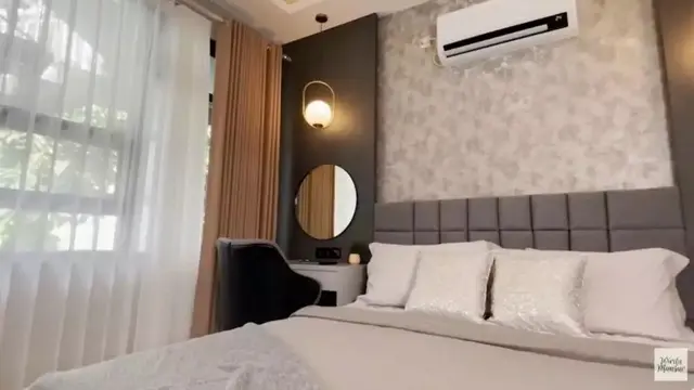 Potret kamar tidur Wirda Mansur yang bak hotel bintang 5 (Sumber: YouTube/ Wirda Mansur)