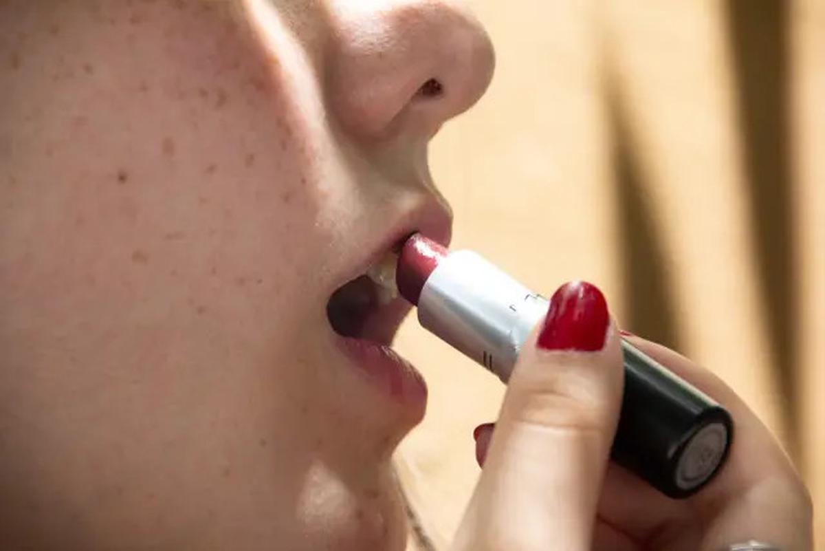 Sikap Positif pada Perempuan yang Bikin Pria Terpesona, Bantu Hubungan Jadi Langgeng
