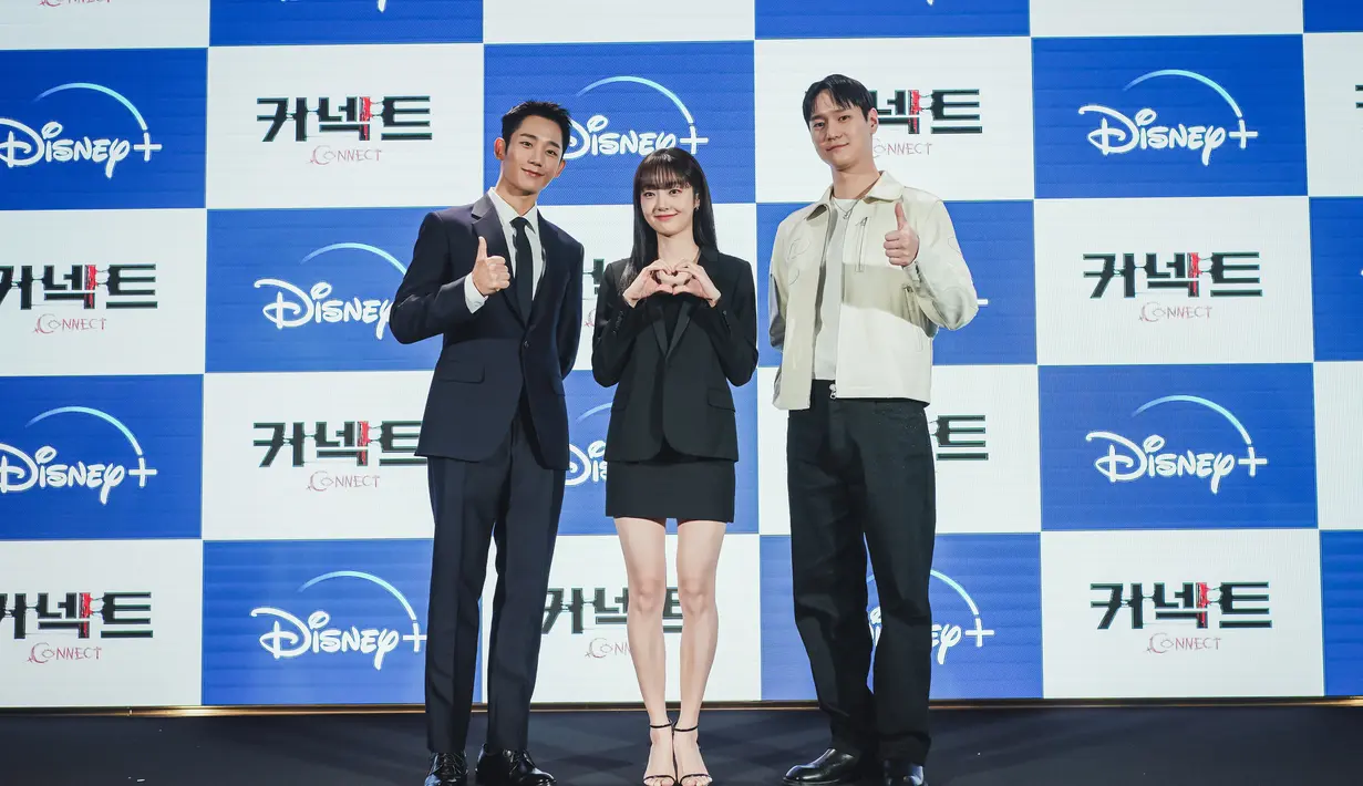 Jung Hae In, Kim Hyejun, dan Go Kyung Pyo dalam konferensi pers Connect. (Foto: Disney Plus Hotstar)