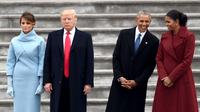 Hubungan Donald Trump dan Melania Trump sedingin es beberapa tahun terakhir. Namun sepertinya hal berbeda terjadi pada Barack Obama dan Michelle Obama. (univision)