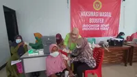 Vaksinasi Binda Jateng menyasar sejumlah warga. (Ist).