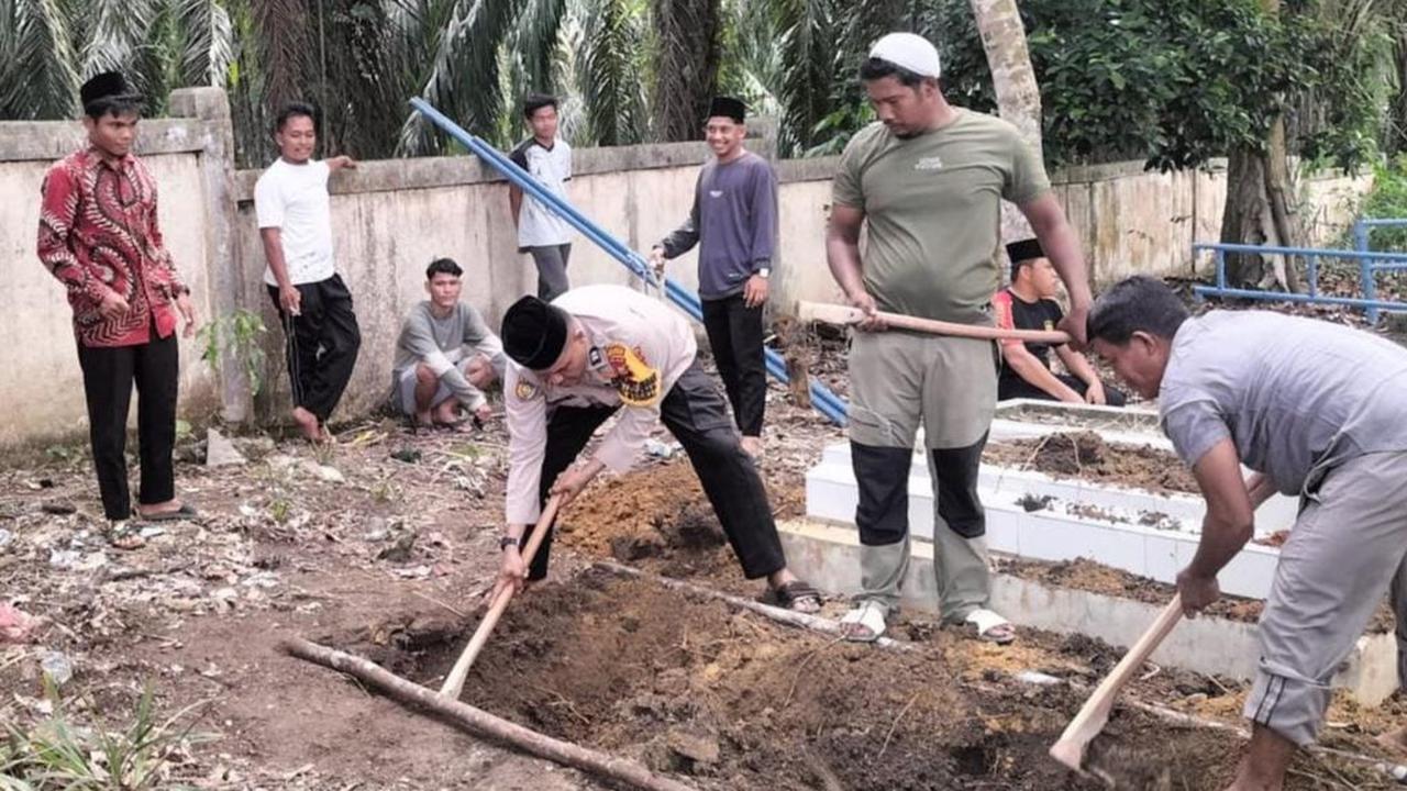 Dijuluki Polisi Ideal, Ini Sosok Bhabinkamtibmas Aiptu Rudiel
