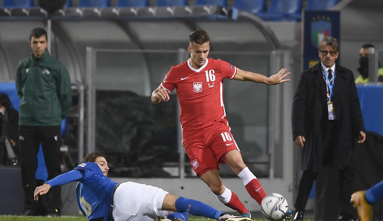 FOTO: Italia Tekuk Polandia 2-0 - Bola Liputan6.com