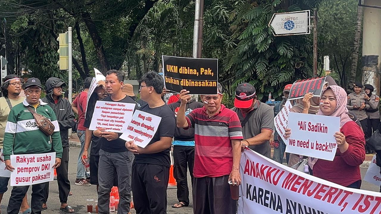 Suara Hati Pedagang Pasar Barito: Menjaga Tradisi di Tengah Ancaman Relokasi