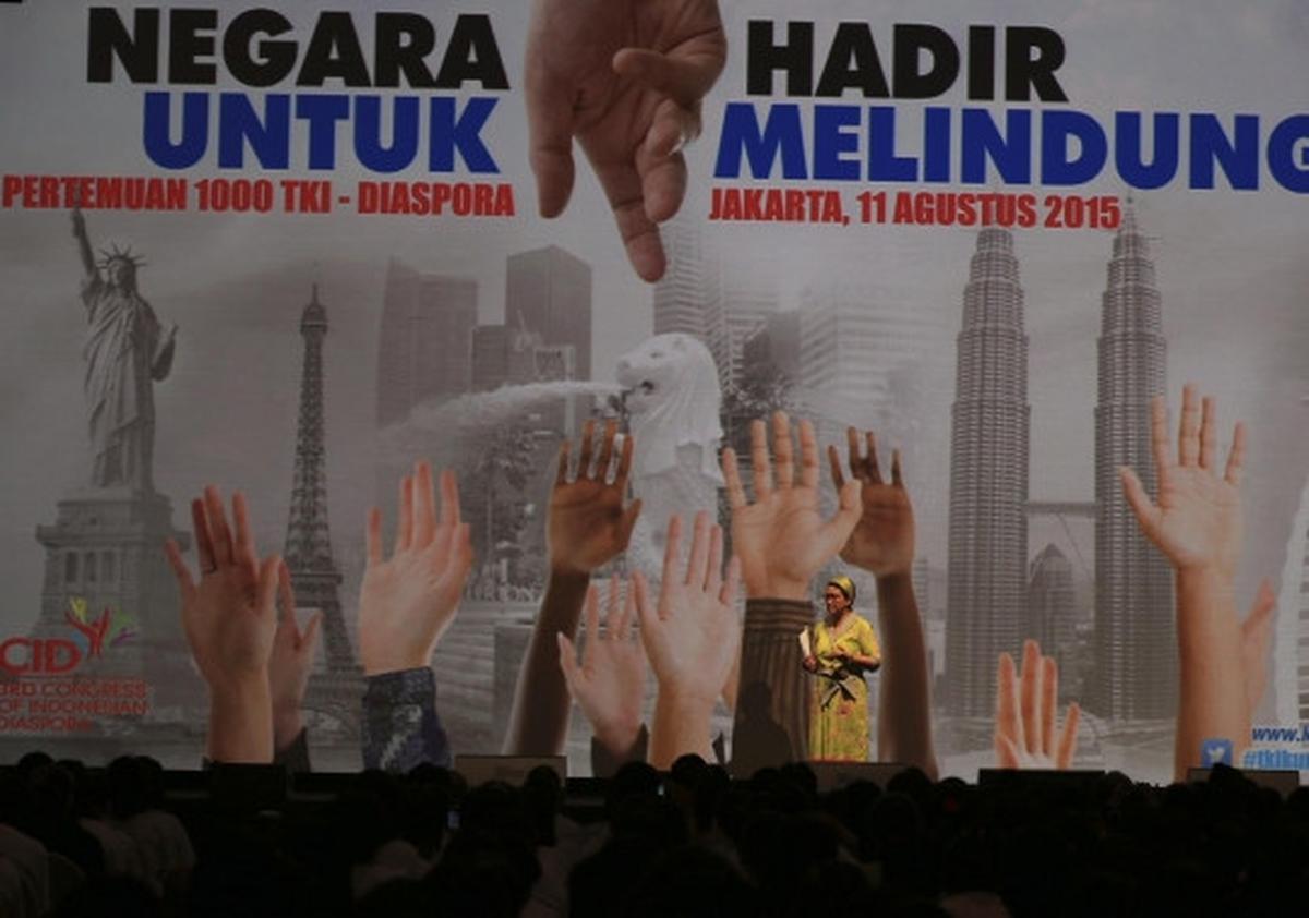 Akrabnya Menlu Retno & para TKI, joget bareng diiringi musik dangdut
