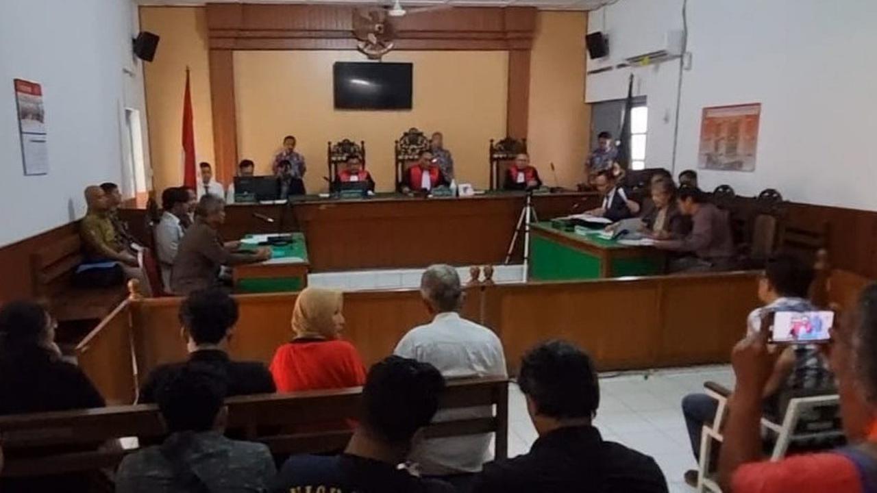 Duduk Perkara Pelapor Ijazah Jokowi Jadi Tersangka Pemalsuan Dokumen