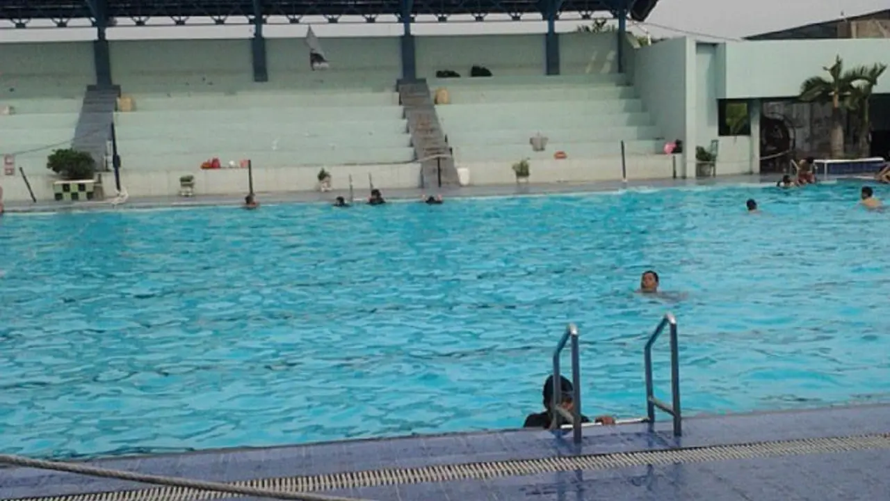 Kolam Renang Selayang