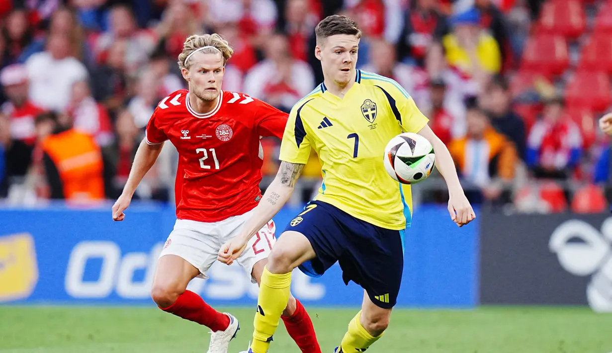Bermain di rumah sendiri, Tim Dinamit sukses memetik kemenangan tipis 2-1 atas Swedia. (Liselotte Sabroe / Ritzau Scanpix / AFP)