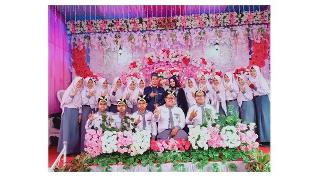 Foto Netizen Saat Enggak Sengaja Pakai Filter Ini Bikin Senyum-senyum