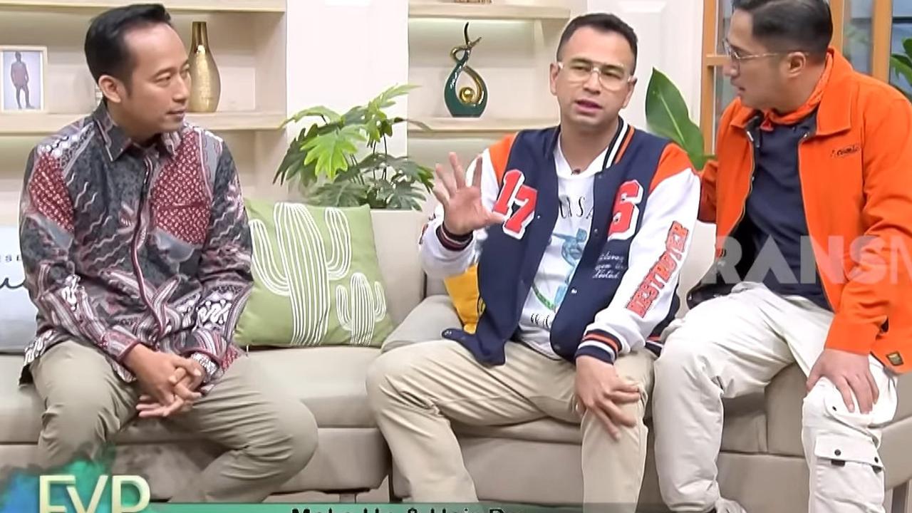Perbandingan Besaran Gaji Raffi Ahmad Utusan Khusus Presiden & Denny Cagur Jadi Anggota DPR, Siapa Lebih Besar?