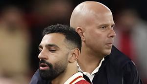 Mohamed Salah and Arne Slot's relationship at Liverpool has become strained. Salah is frustrated at being benched, hinting at a breakup, and feeling unwanted at the club.