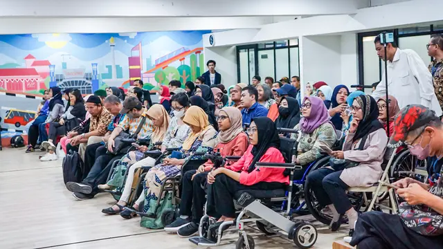 Dukung Inklusi Keuangan, 110 Penyandang Disabilitas Jabodetabek Diberi Bekal Literasi Keuangan dan Wirausaha. Foto: Bank Mandiri.