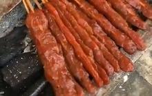Mencicipi Keunikan Sate Gecek Khas Indramayu, Dagingnya Tipis dan Disantap Pakai Kuah