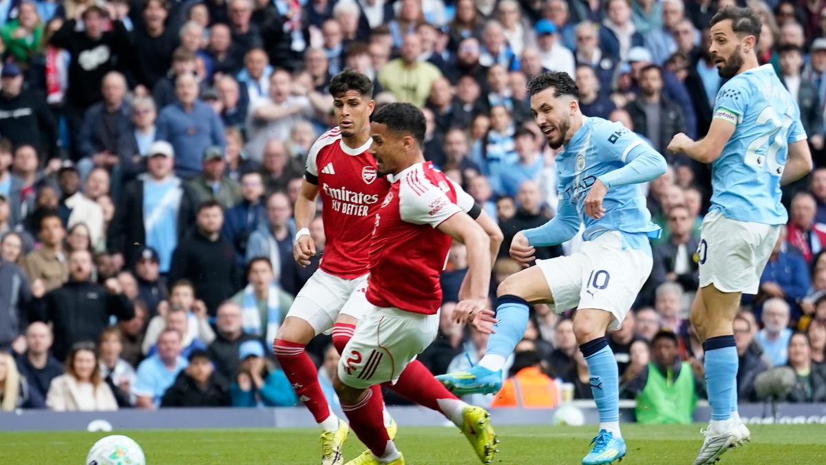 Kemenangan Manchester City atas Arsenal Bikin 3 Legenda Ini Debat Kusir