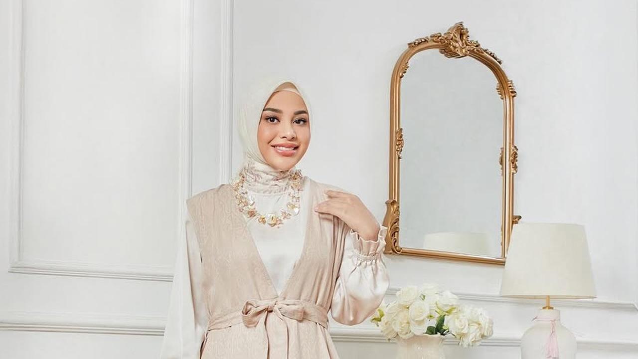 Inspirasi Gaya Hijab Aurel Hermansyah yang Cocok untuk Lebaran 2025, Dijamin Bisa Tampil Modis dan Makin Bersinar