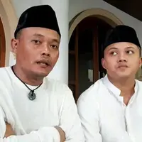 Sule dan Rizky (Akbar Prabowo Triyuwono/©KapanLagi.com)