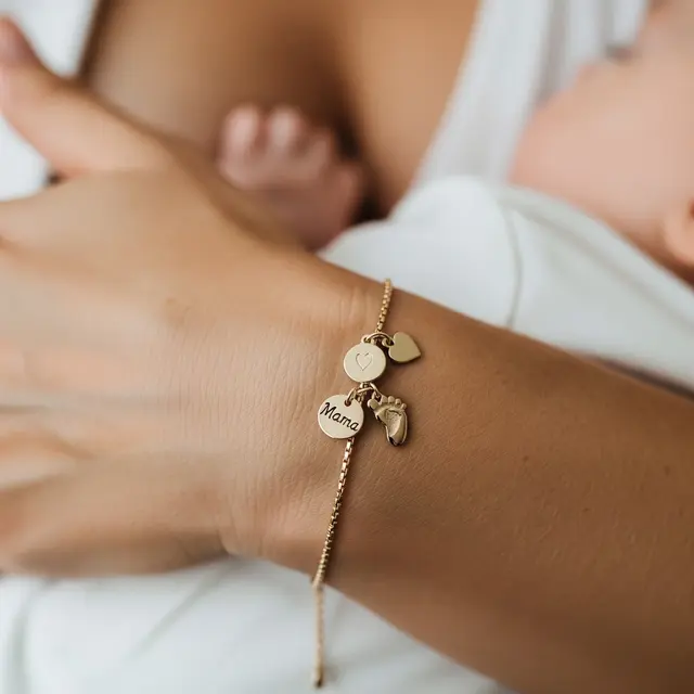 9 Model Gelang Emas Anti Ribet untuk Ibu Menyusui, Aman bagi Si Kecil
