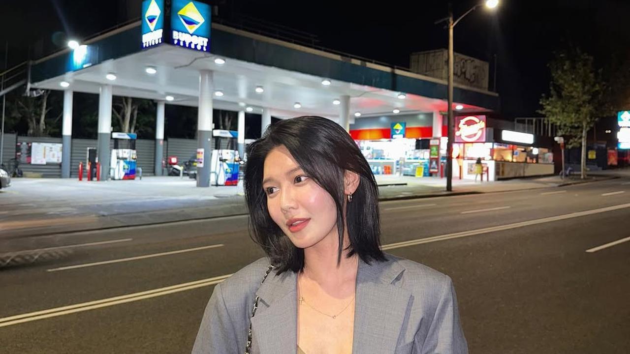 Potret Cantik Soo Young, Eks Member SNSD yang Bikin Fedi Nuril Kepincut