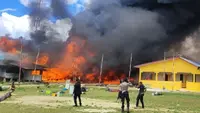 Kronologi 17 Barak Polisi Ludes Terbakar