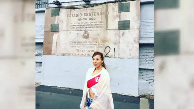 Tindakan seorang suporter cantik asal Peru banyak dinanti orang-orang karena janjinya sendiri.