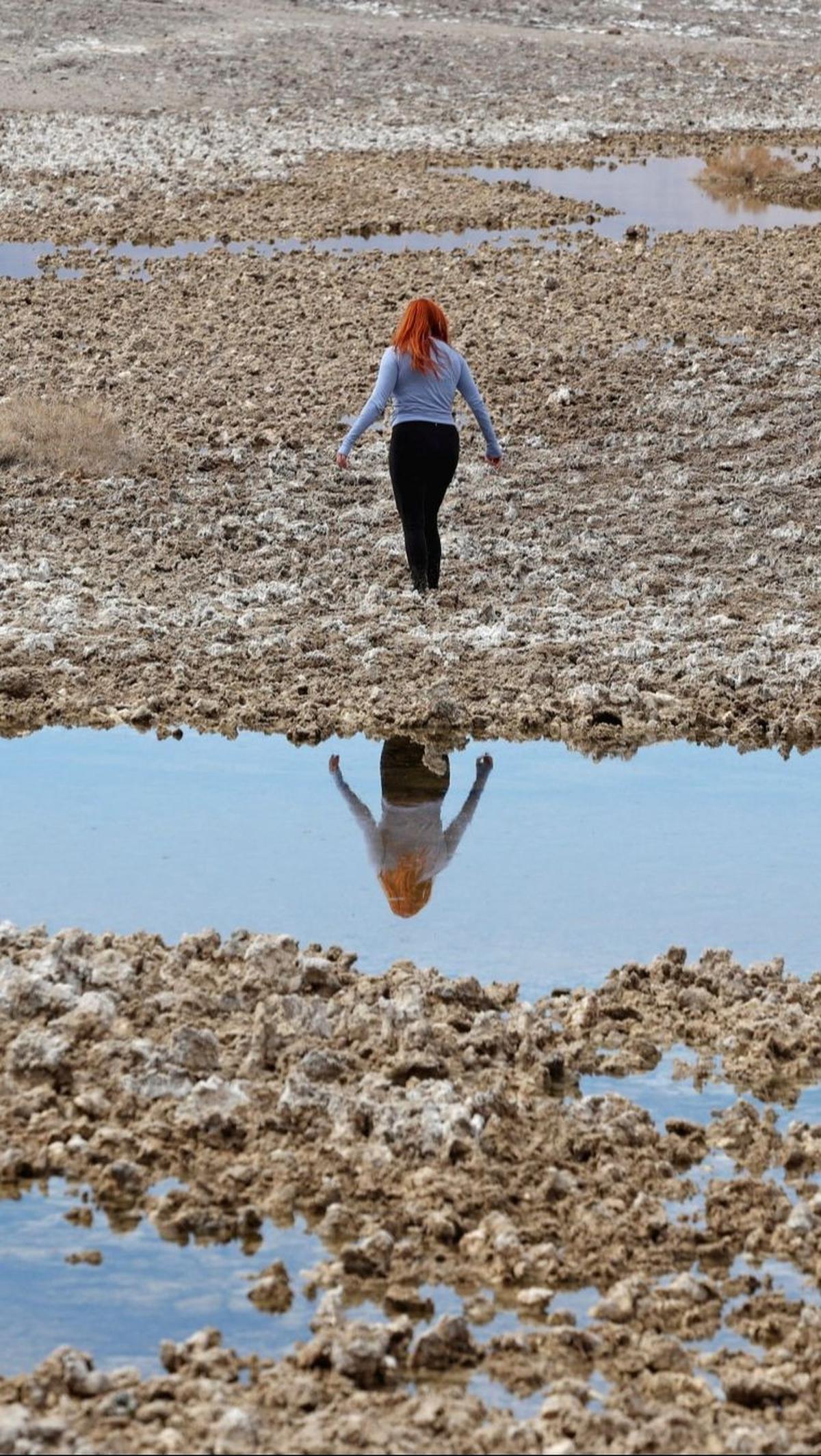 Sebagai informasi Death Valley dikenal sebagai salah satu tempat terkering di Bumi. Foto: REUTERS / Ronda Churchill<br>