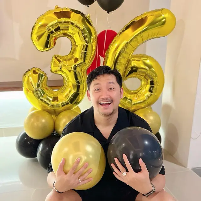 Angga Wijaya ultah ke-36