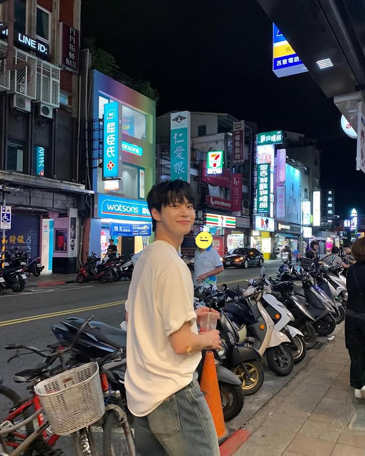 Doyoung NCT Umumkan Konser Solo di Asia, Indonesia Dilewatkan