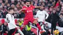 Berkat hasil ini, Liverpool masih bertengger di puncak klasemen dengan poin 36. Sementara itu, Fulham untuk sementara naik ke peringkat sembilan dengan poin 24. (AP Photo/Jon Super)