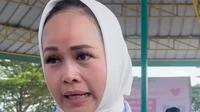 Pesohor Refla Syarif dan tim menggelar cek kesehatan gratis untuk masyarakat Tangerang Selatan, Minggu (28/9/2025). Ia menyuarakan gaya hidup sehat. (Foto: Dok. Istimewa)