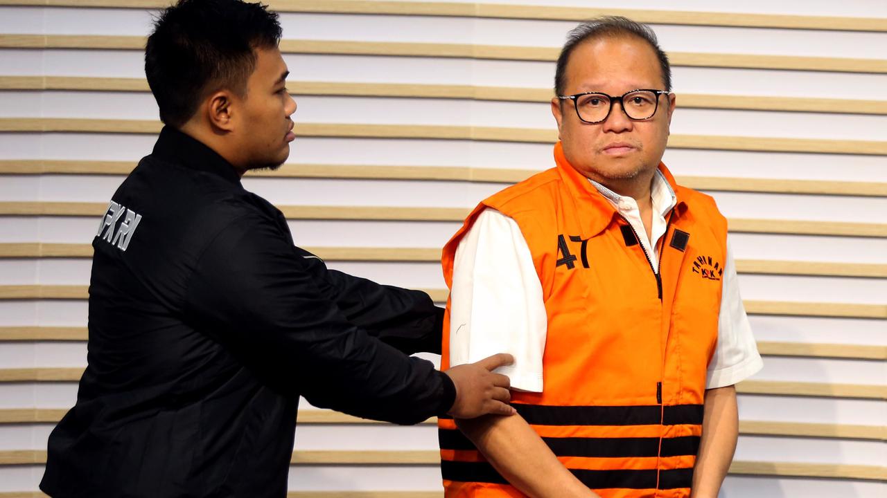 FOTO: KPK Tahan Hendarto, Bos Grup Bara Jaya Utama dalam Kasus Dugaan Korupsi Kredit LPEI Rp 11 Triliun