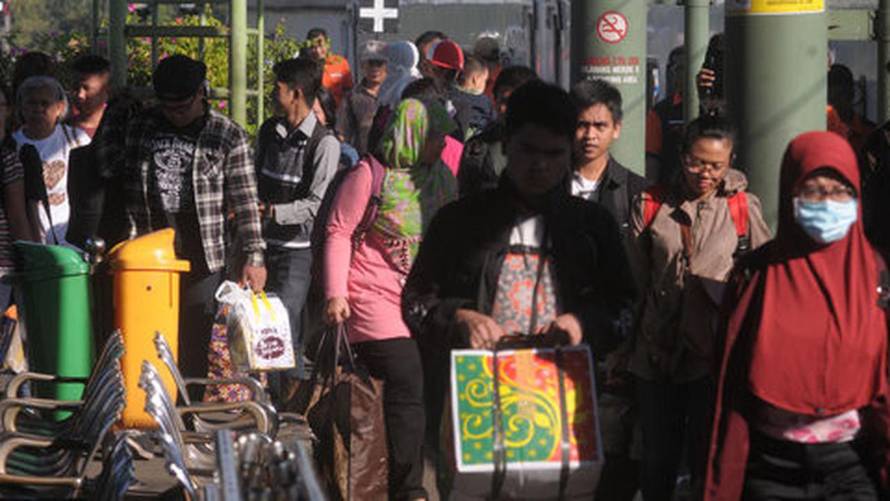 KAI raup pendapatan Rp 400 M dari angkutan Lebaran 2015