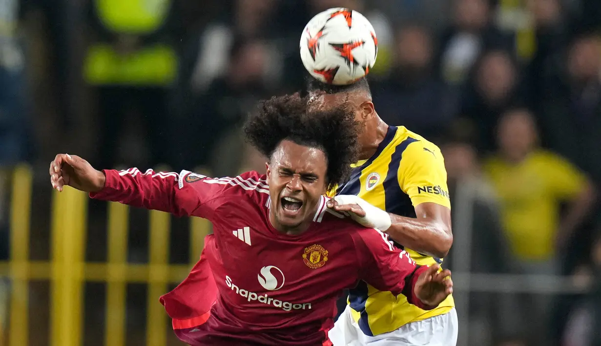 Bermain di markas Fenerbahce, Manchester United hanya bisa membawa pulang satu poin. (AP Photo/Francisco Seco)