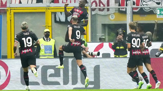 Rafael Leao Cetak Dua Gol, AC Milan Bungkam Inter Milan di San Siro