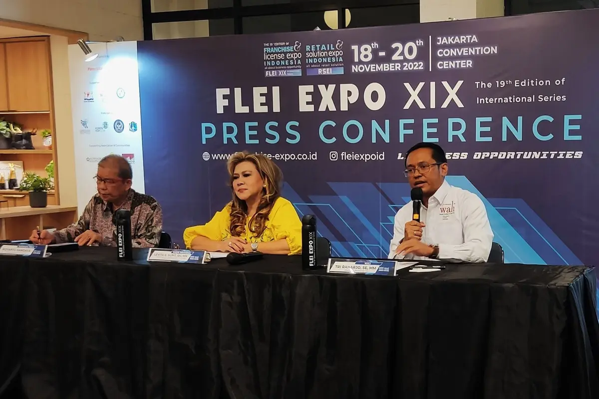Konferensi pers pelaksanaan Franchise & License Expo Indonesia (FLEI XIX) 2022 yang akan berlangsung di Assembly Hall, Jakarta Convention Center pada 18–20 November 2022.