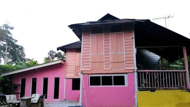 Rumah Hello Kitty