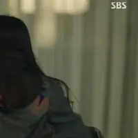 Lee Min Ho dan Jun Ji Hyun di Legend of the Blue Sea. (via SBS)