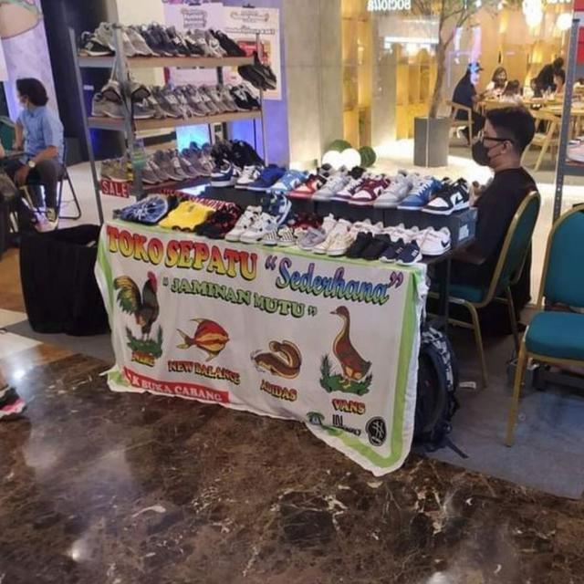 6 Spanduk Pecel Lele Enggak Sesuai yang Dijual Ini Nyeleneh, Bikin Tepuk Jidat