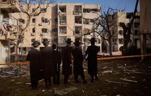 FOTO: Arad Israel Luluh Lantak Dihantam Rudal Iran