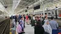 717 Ribu Tiket Kereta Api Libur Nataru Sudah Terjual, Rute Jakarta-Surabaya Paling Laris