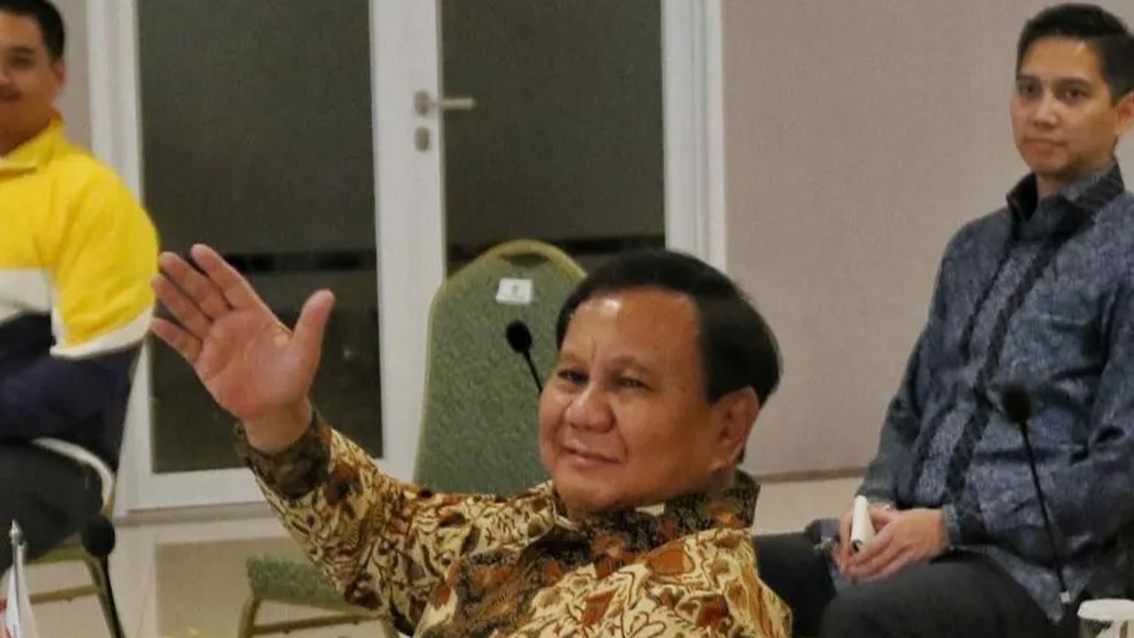 VIDEO: Presiden Jokowi Bantah Peristiwa Prabowo Tampar Wakil Menteri Pertanian