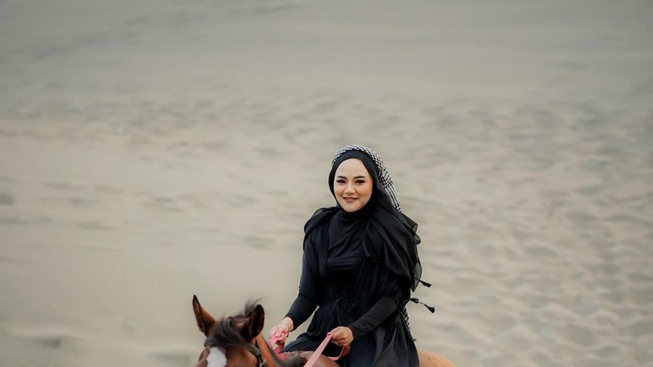 8 Potret Arie Rieyanthie, Selebgram Cantik yang Sedang Jadi Sorotan Usai Bongkar Perselingkuhan Suami