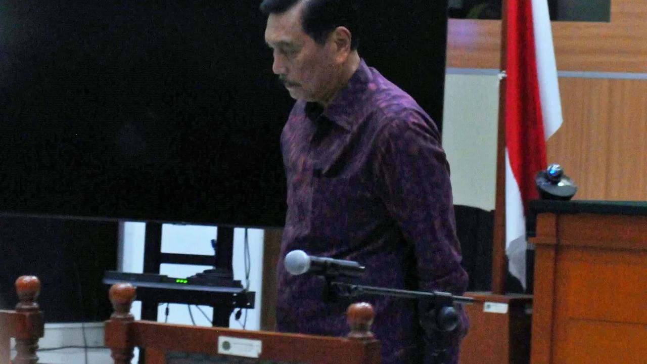 Luhut juga meyakini&nbsp;pemerintah akan terus melakukan upaya terbaik untuk bisa meyakinkan investor bahwa masalah di Rempang akan bisa selesai dengan baik.<br>